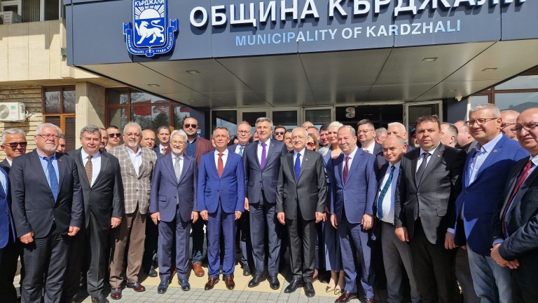 Кандидатът за президент на Турция Кемал Кълъчдароглу е в България